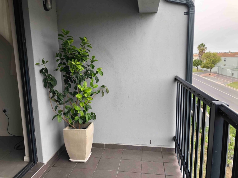 3 Bedroom Property for Sale in Parklands Western Cape